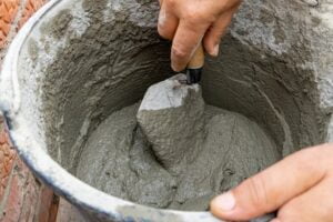 Bahan Curing Beton: Pilihan untuk Proses Pengerasan